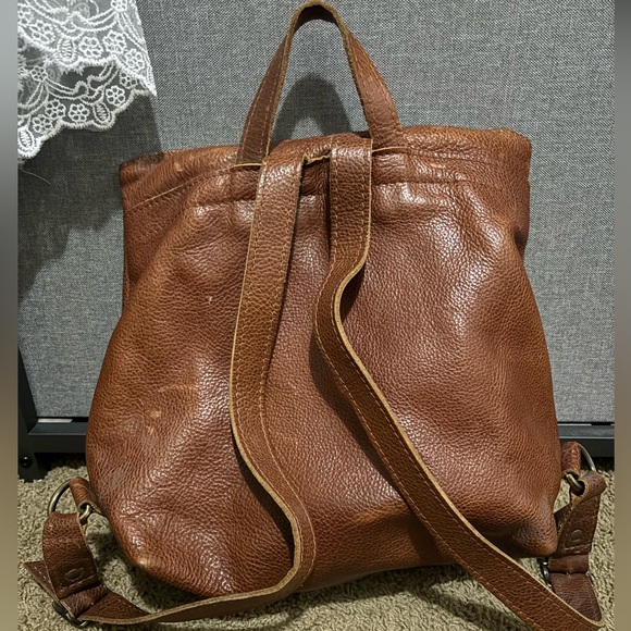 💼Portland Leather Goods Backpack - Picture 2 of 10